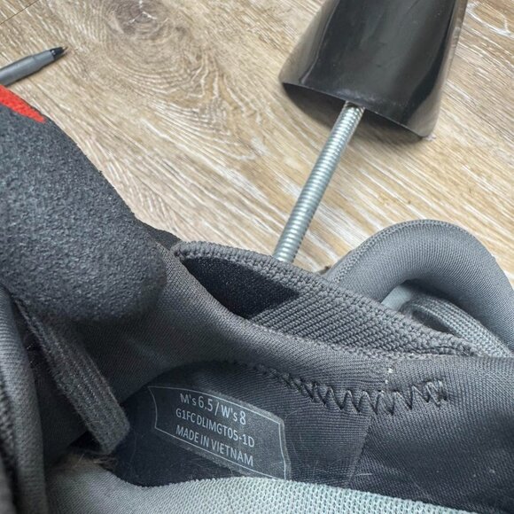 Kizik Lima Gray Breathable Knit Sneakers Women's Size 8/Men's 6.5 - Picture 5 of 7